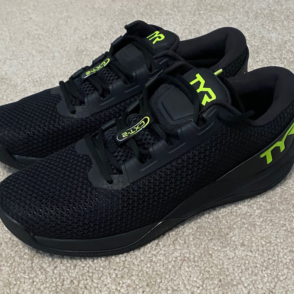 TYR CXT-2 trainers